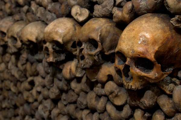 catacombs-paris