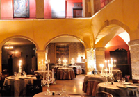 La-cour-des-Loges-Lyon-200x140