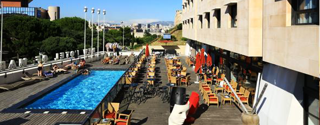 Victor Café New Hotel - 640 x 250